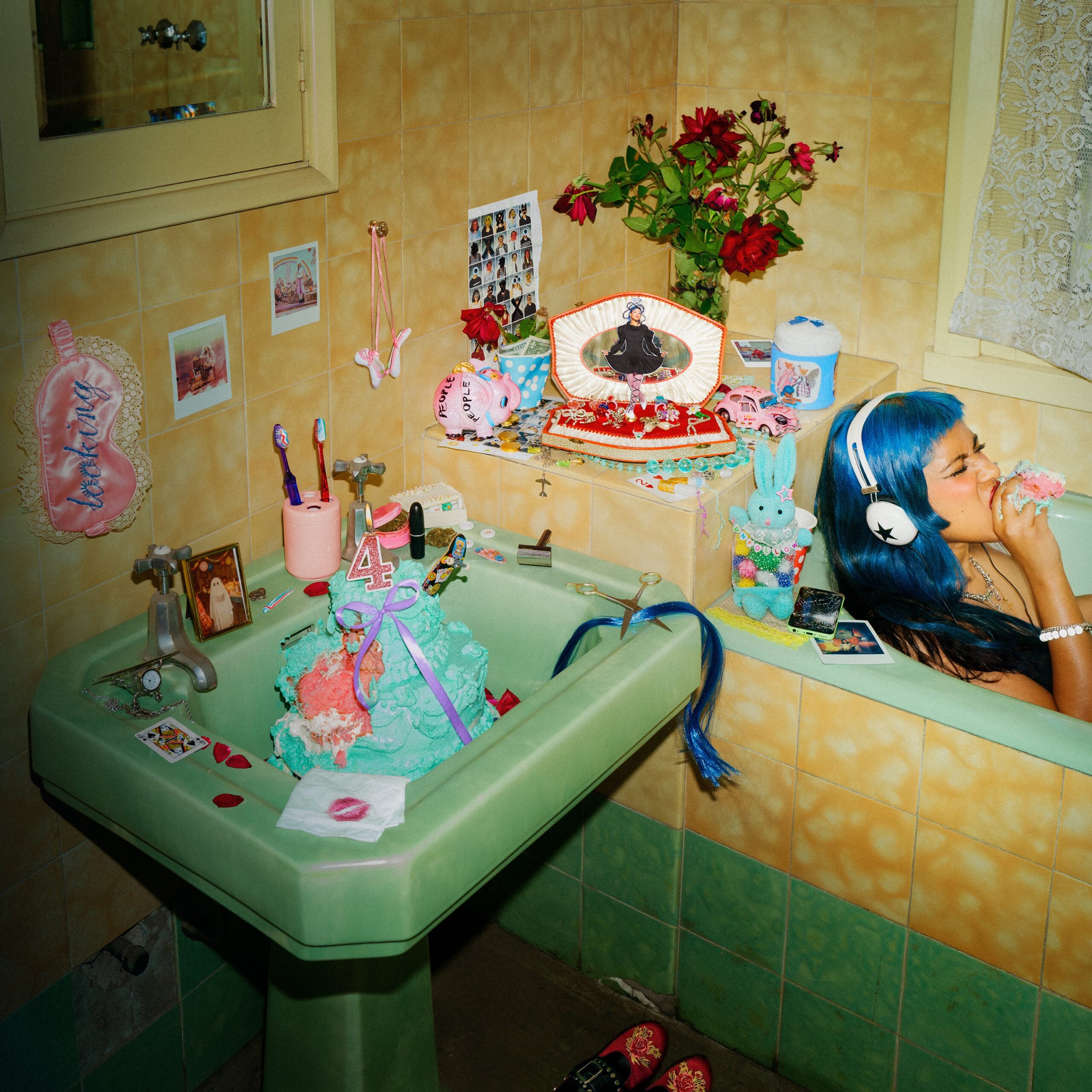 EccaVandal-LookingforPeopleToUnfollow